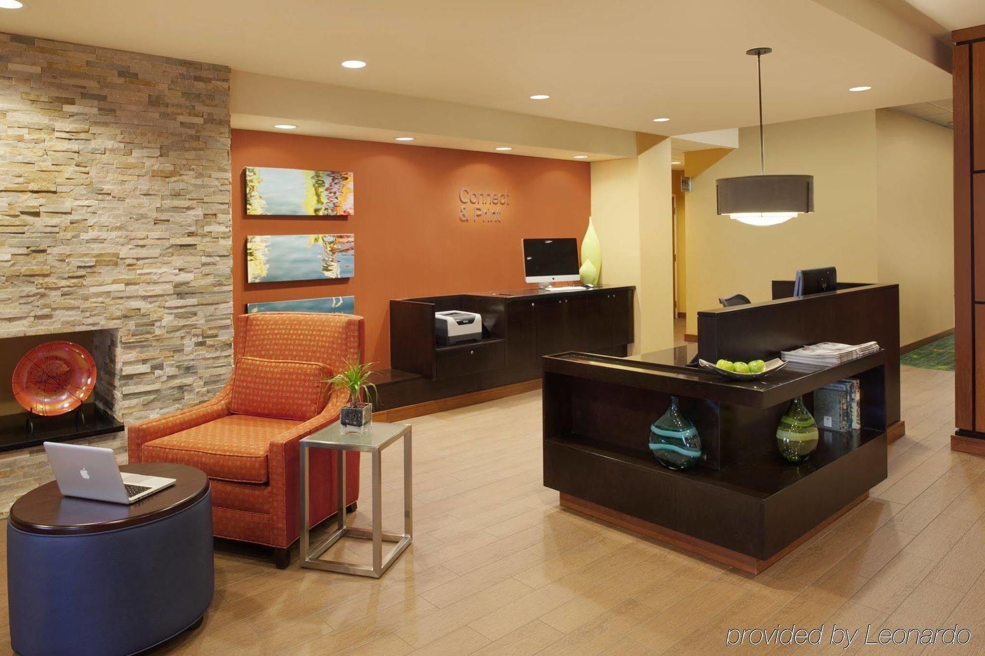 Fairfield Inn & Suites By Marriott Toronto Airport Миссиссага Экстерьер фото